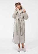 Hausmantel aus Alpakawolle